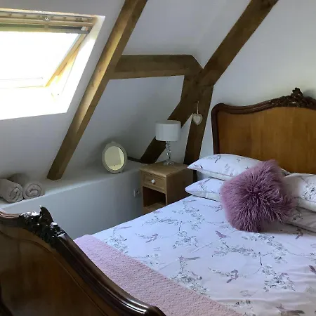 Le Petite Barn